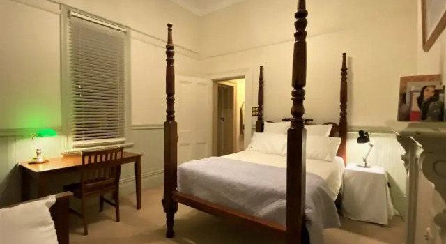 Blayney House, Забронировать Отель Блейни Central West NSW