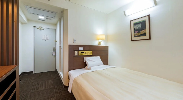 Номер Semi-Double Akasaka Yoko Hotel