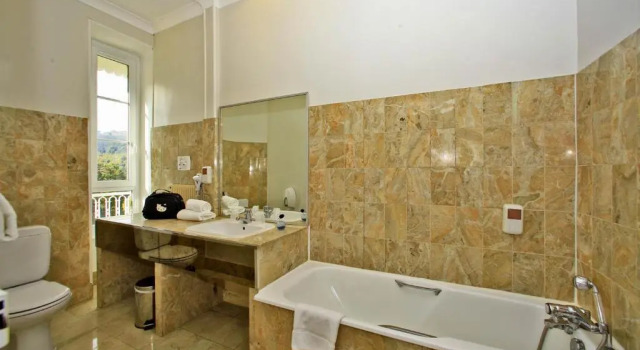 Полулюкс Grand Hotel Des Bains & Villas des Bains