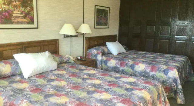 Четырёхместный номер Standard Tay Inn