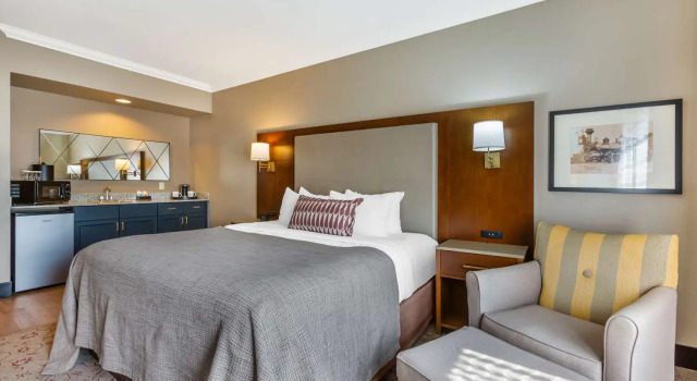 Двухместный полулюкс Best Western Premier Helena Great Northern Hotel
