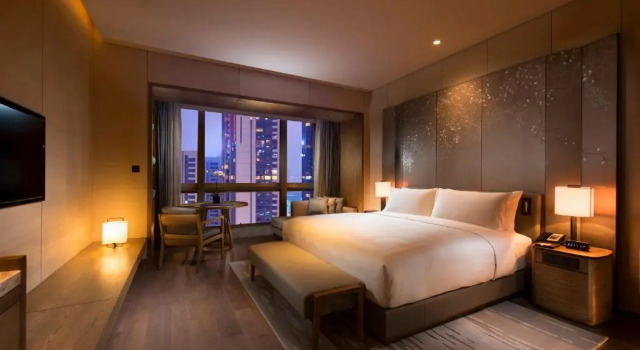 Двухместный номер Deluxe Conrad Guangzhou
