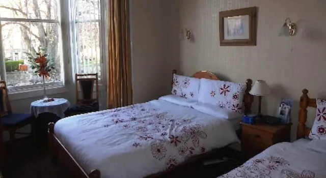 Cherrytree Villa Guest House, Забронировать Гостевой дом Гостевые дома Midlothian, Гостевой дом