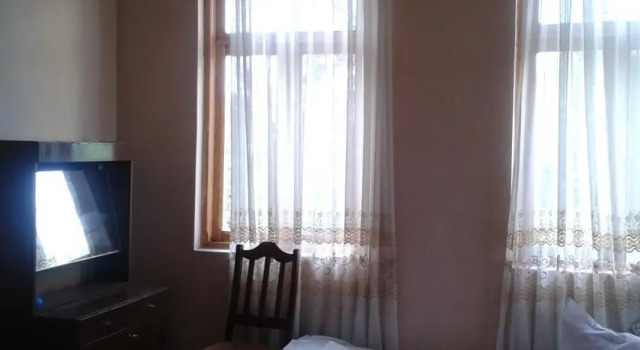 Homestay Izolda, Book Hotel Batumi 