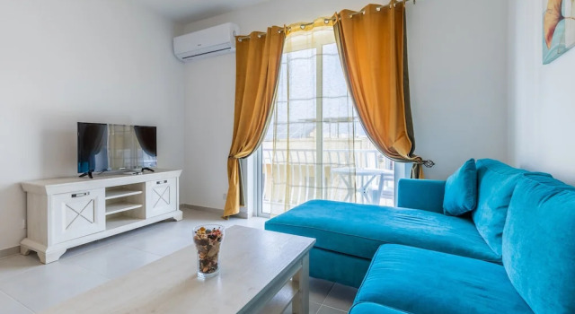 Charming and Chic - Kaylan Seaside Apartment 3, Buchen Sie Ferienwohnung St. Paul's Bay Malta