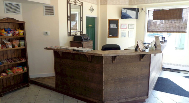 Lost Harbour Inn, Prenota Hotel Hotel a Alberta con parcheggio, Parcheggio
