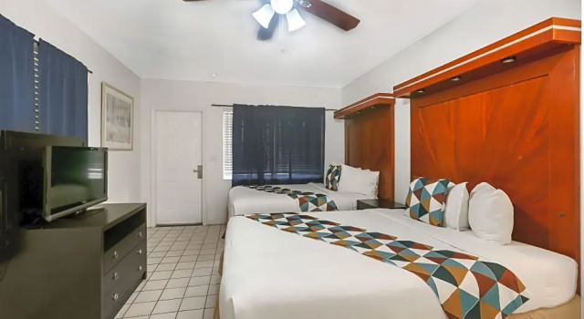 Четырёхместный номер Standard Hollywood Beach Hotels