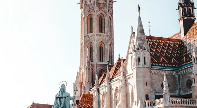 Stunning 2 Double Bedroom Apartment In The Centre Of Budapest