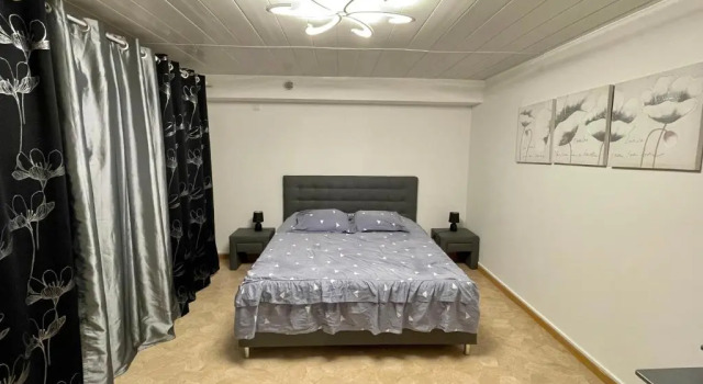 Апартаменты Appartement dans maison à Corbelin proche Walibi