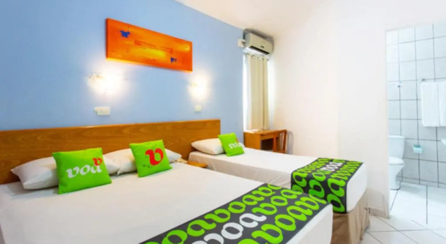 Трёхместный номер Standard VOA Convenience Hotel