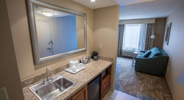 Двухместная студия Hampton Inn & Suites Tilton