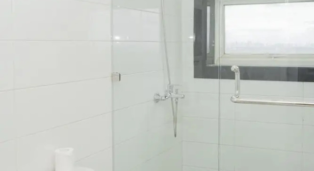 Апартаменты Luxurious and Spacious Apartment 2BR Tuscany Residence BSD