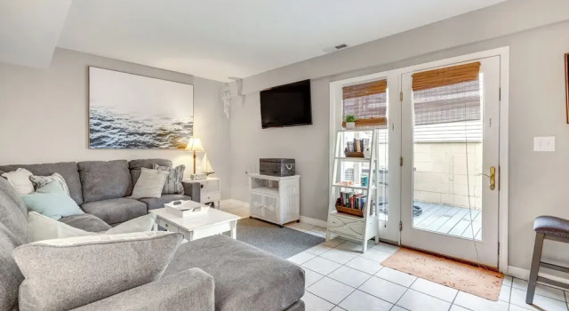 Апартаменты Seaside Heights Condo w/ Deck: Walk to Boardwalk!