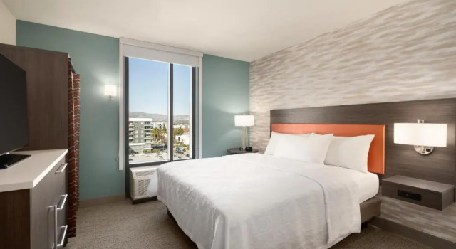 Двухместный люкс c 1 комнатой Home2 Suites By Hilton Woodland Hills Los Angeles