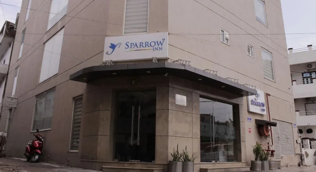 Sparrow Hotel Managed By Siara Sariska Alwar, Rezerwuj Hotel Hotele w Rajasthan z parkingiem, Parking