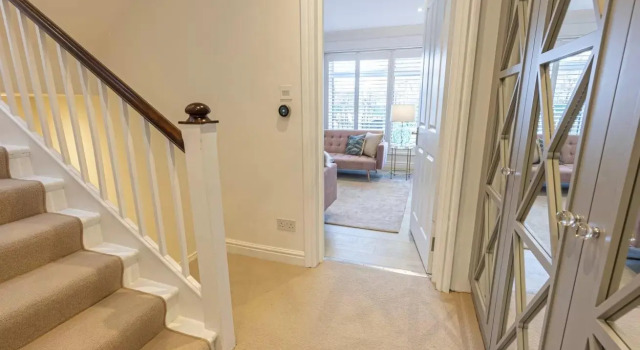 Stunning 3-bed house with roof terrace near King’s Road in Chelsea