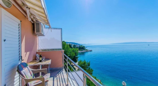 Апартаменты с балконом Apartments Nives