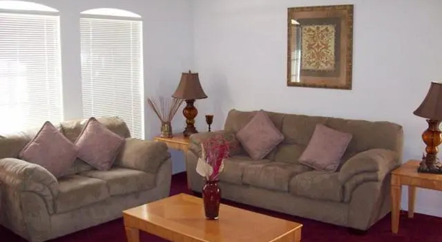 Коттедж с 6 комнатами Sunsplash Vacation Homes