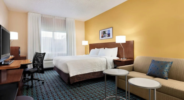 Студия Fairfield Inn by Marriott Roseville