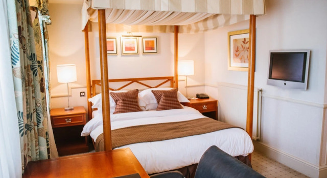 Номер Standard North Lakes Hotel and Spa