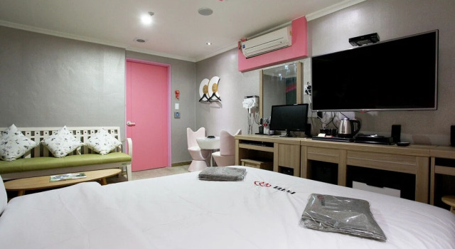 Sanbon CC, Book Hotel Hoteller i Gunpo med parkering, Parkering