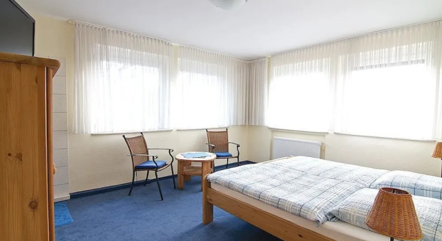 Трёхместный номер Standard Hotel Schönfeld