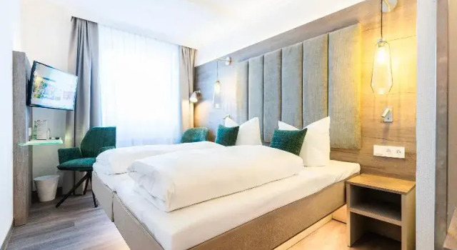 Двухместный номер Business Hotel Hennies