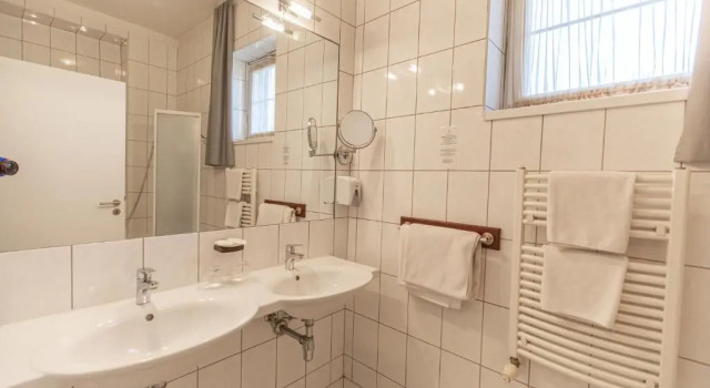 Люкс Deluxe City Hotel Miskolc