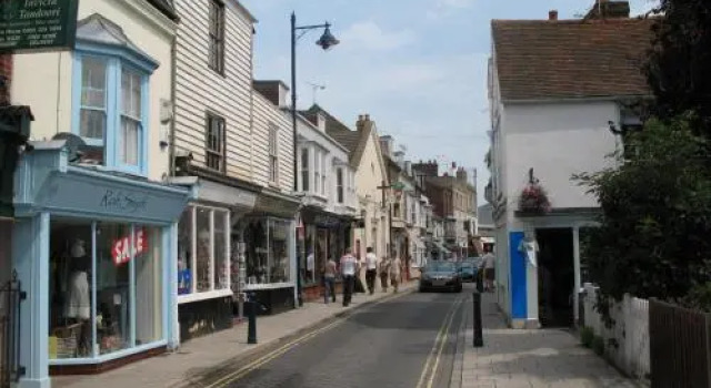 No.9 B&B, Book Bed and Breakfast Hoteller i Whitstable med morgenmad, nær Whitstable Beach, Morgenmad