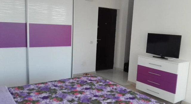 Monolocale Studio Sunset Violet