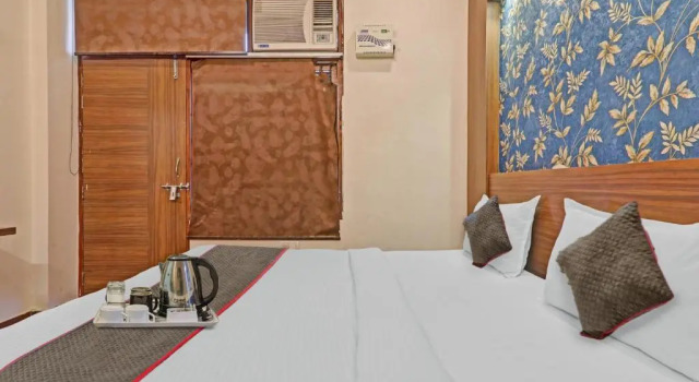 OYO Flagship 89895 Hotel Star Link, Забронировать Отель Kaliānpur штат Уттар-Прадеш