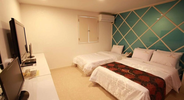 Люкс La Nuit Hotel