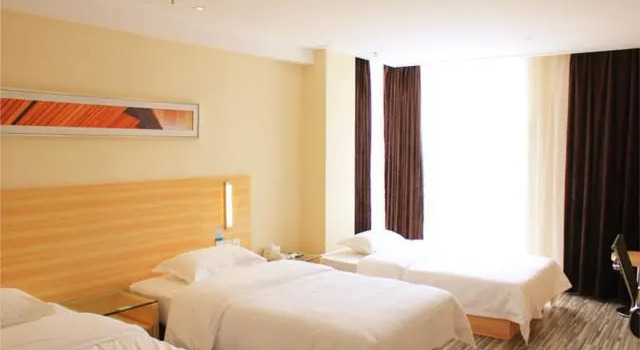 Люкс City Comfort Inn Taizhou Railway Station
