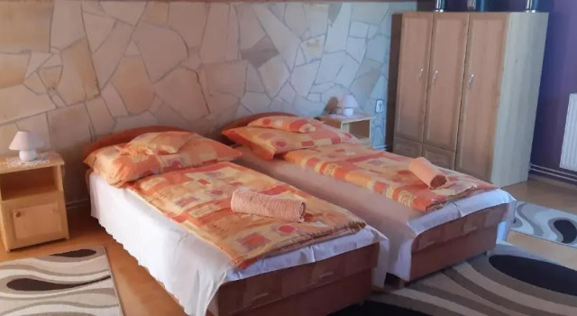 Istvn Apartman