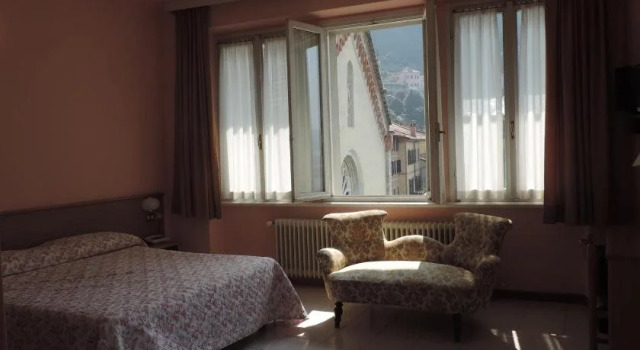 Hotel Vapore, Prenota Hotel Torno Como