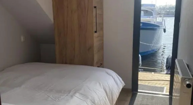 Liberty 4 Go 400 Houseboat, Rezerwuj Hotel Hotele w Bruksela z parkingiem, Parking