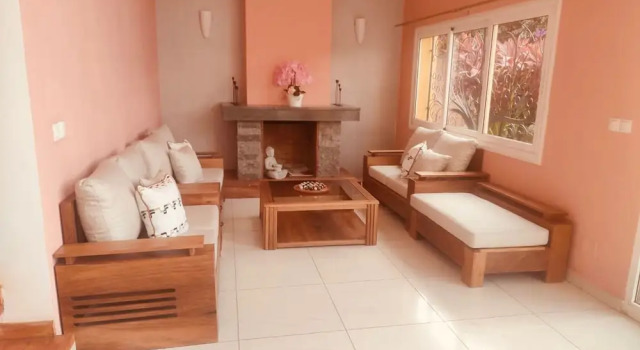Room-the Blue Room is an Accent of Moder, Réserver Villa Talata-maty Analamanga