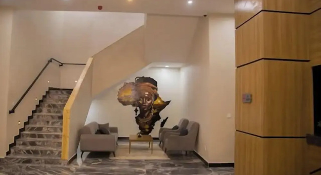The Edge Hotel and Suites, Boek Hotel SPA-hotels in Federal Capital Territory, SPA