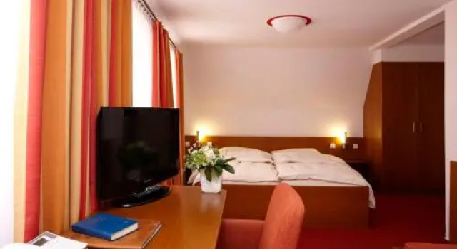 Brauereigasthof-Hotel Roter Ochsen, Reserva ahora Hotel Ellwangen 