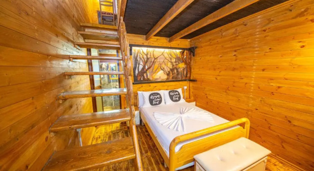 Четырёхместное шале Дуплекс Hotel Legjenda