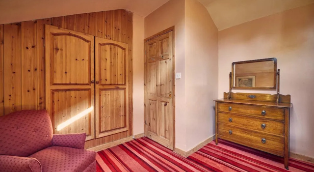 Host Stay The Red Brick Barn