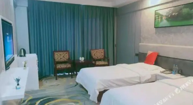 Ruilong Business Hotel, Rezerwuj Hotel Xinyang Henan