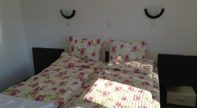 Трёхместный номер Standard с балконом и с красивым видом из окна Guest House Luchi