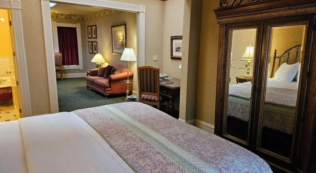 Люкс с видом на горы Beaumont Hotel and Spa