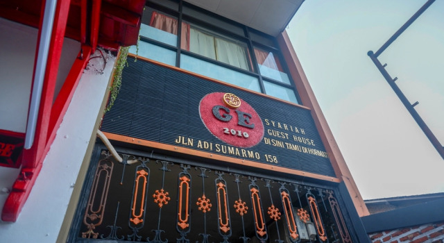 RedDoorz Syariah Near Exit Toll Ngemplak Solo, Réserver Hôtel Karanganyar Central Java