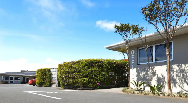 Beach Street Motel Apartments, Rezerwuj Apartament Hotele w Taranaki ze śniadaniem, Śniadanie