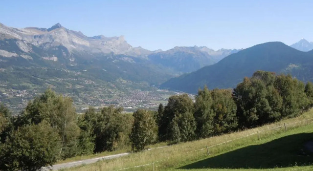 La Grange 4 personnes, Prenota Appartamento Hotel a Alvernia con parcheggio, Parcheggio