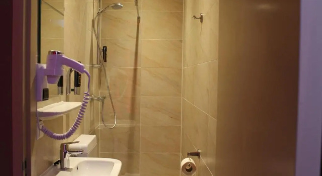 Двухместный номер Small No view Aston City Hotel