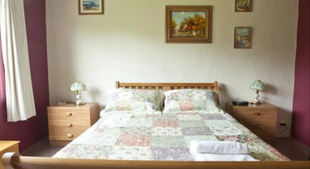 Highgate Bed and Breakfast & Garden, Забронировать Отель Отели и гостиницы Пиронджиа, Отель