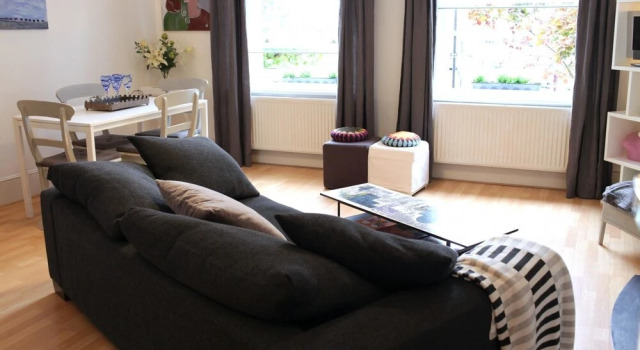 Trendy 2BD Flat in West Hampstead, Забронировать Отель Отели Англии 3 звезды, 3*